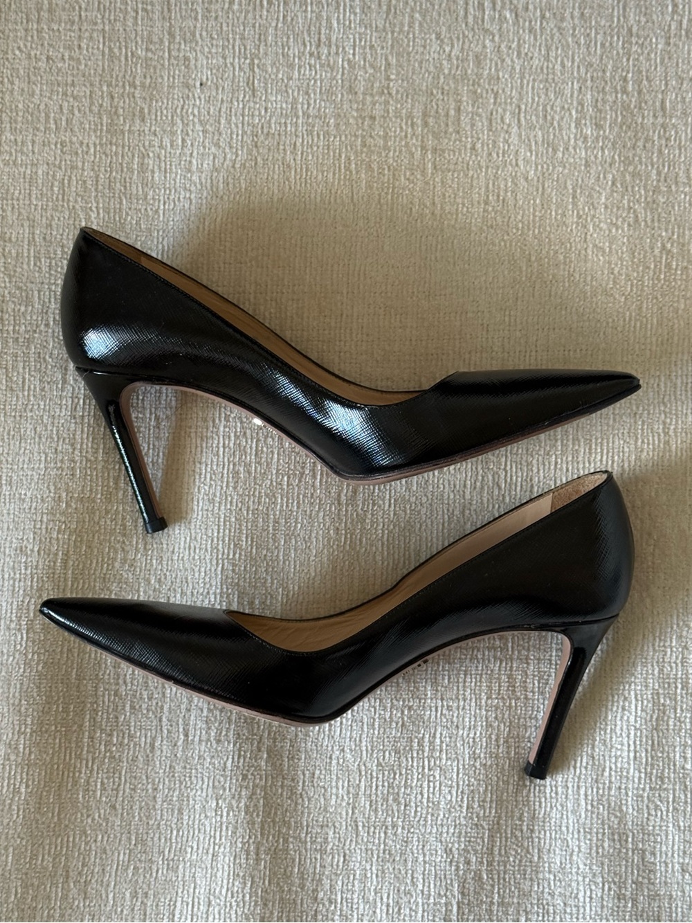 Prada Black Pointed Saffiano Leather Pumps - Picture 2 of 5